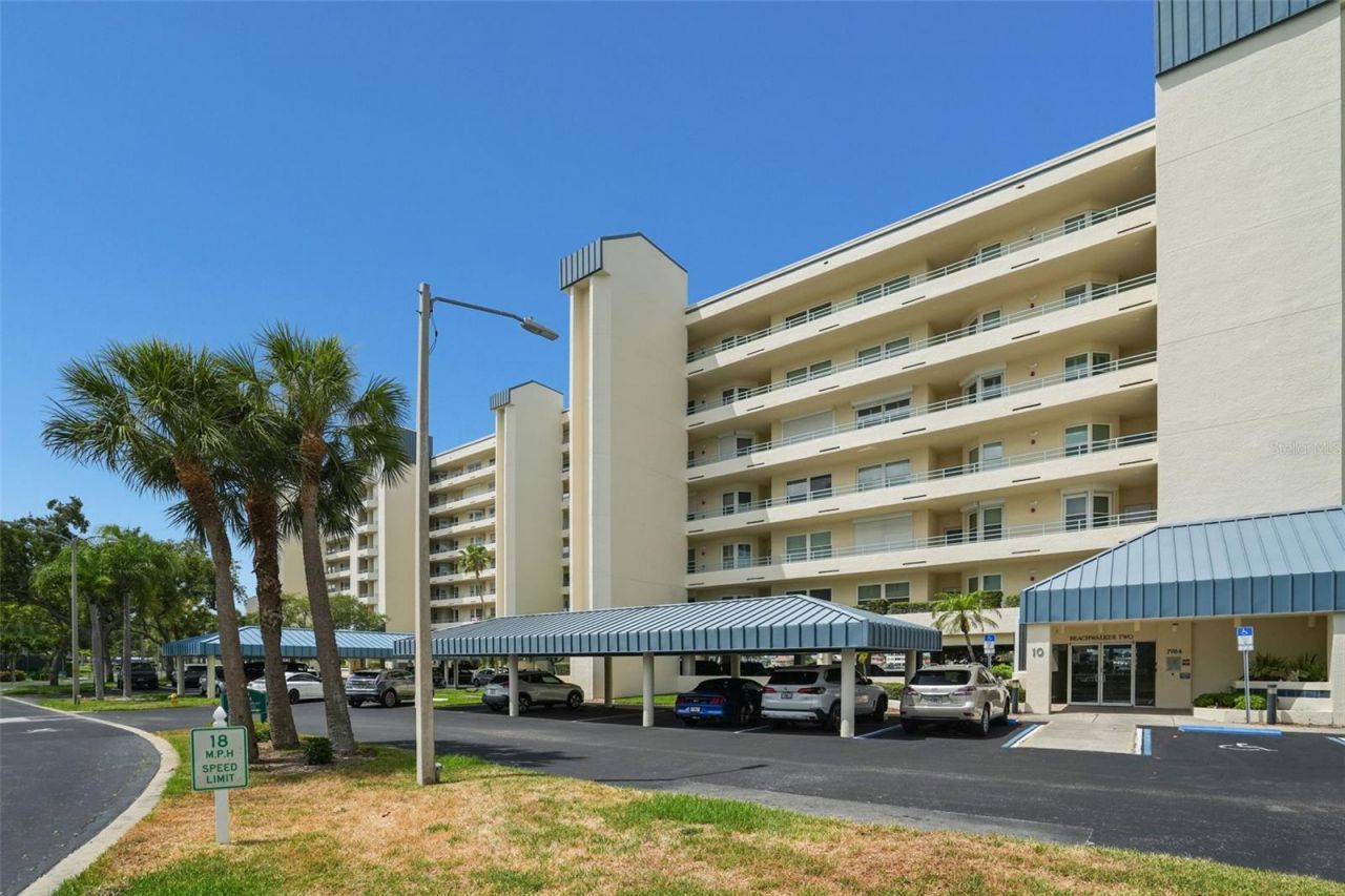 7984 Sailboat Key Boulevard S, Unit 306, South Pasadena, FL 33707 Photo