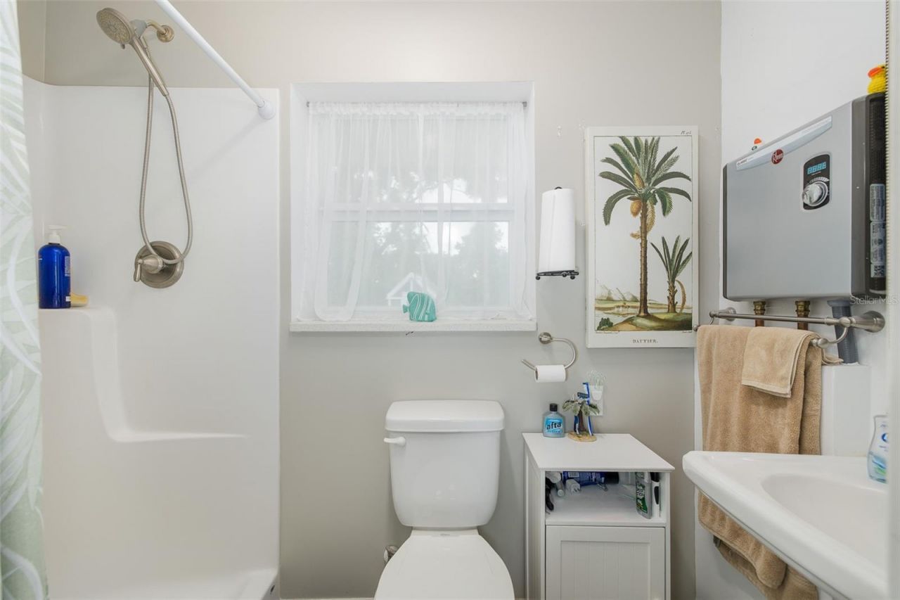 5708 Homecrest Road , New Port Richey, FL 34652 Photo