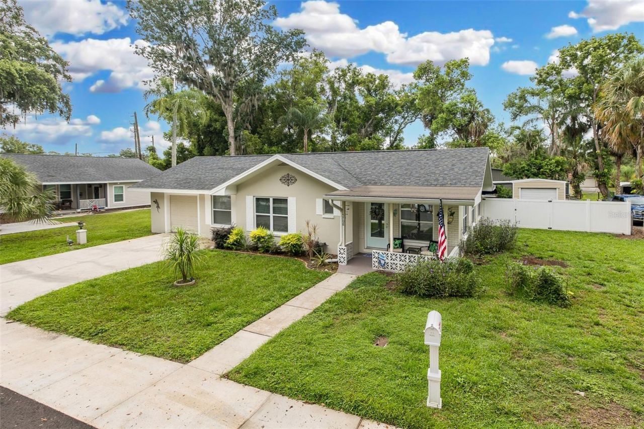 5708 Homecrest Road , New Port Richey, FL 34652 Photo