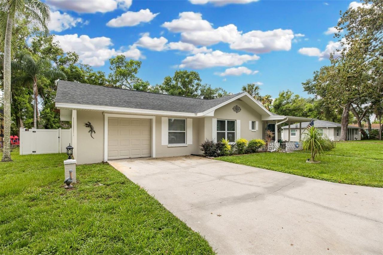 5708 Homecrest Road , New Port Richey, FL 34652 Photo