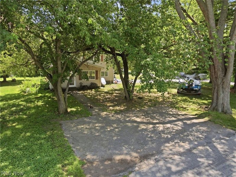 1941 Bathgate Avenue, Madison, OH 44057 Photo 5