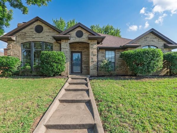 1201 Castle Creek Street, Shawnee, OK 74804