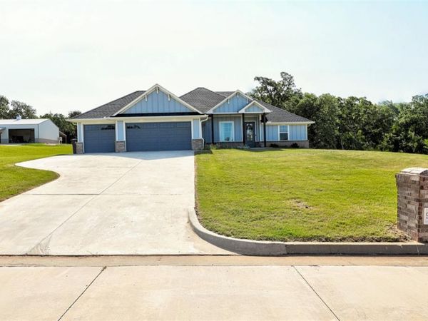 9500 Megans Way, McLoud, OK 74851