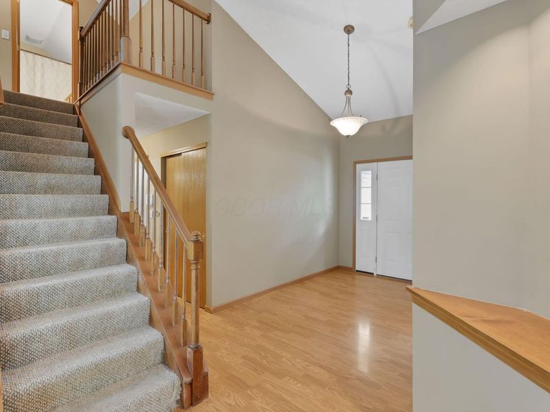 137 Clayburn Drive, Pataskala, OH 43062 Photo 10