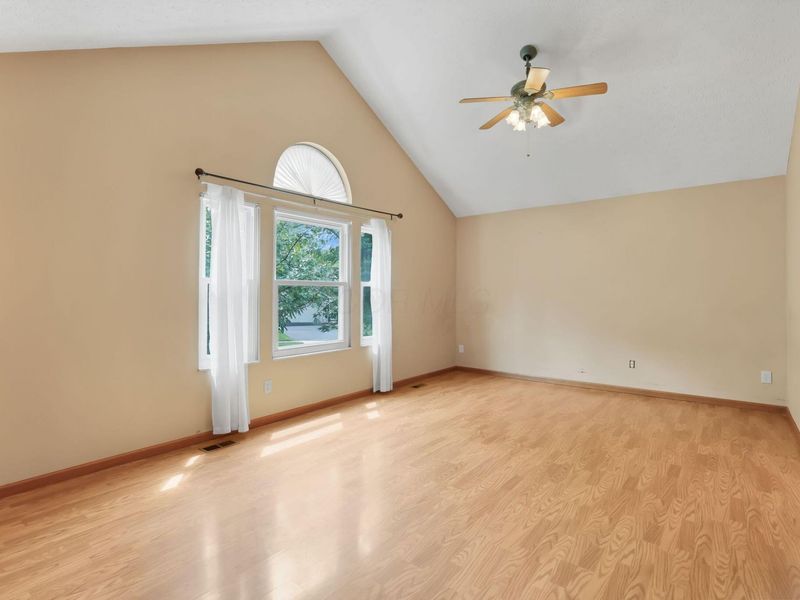137 Clayburn Drive, Pataskala, OH 43062 Photo 16