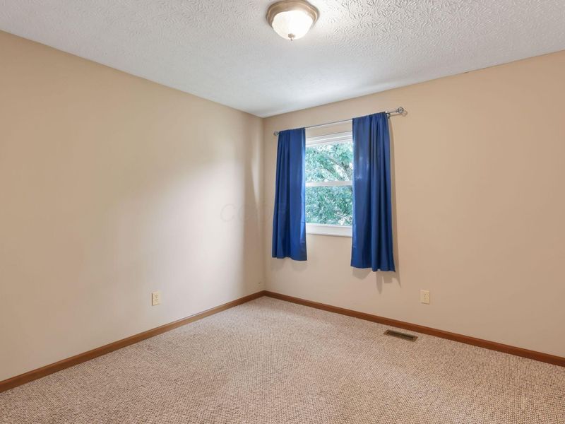 137 Clayburn Drive, Pataskala, OH 43062 Photo 27