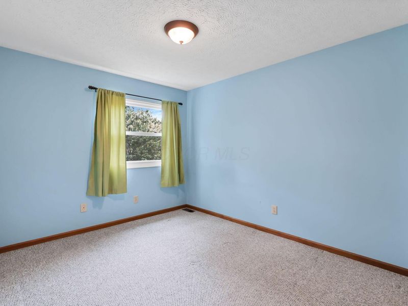 137 Clayburn Drive, Pataskala, OH 43062 Photo 28
