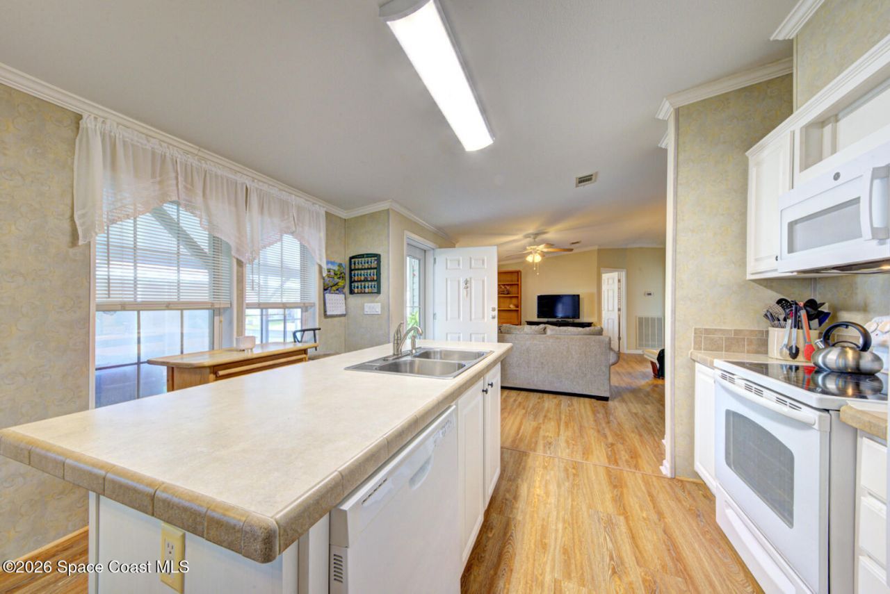 476 Horseshoe Bend Circle , Unit 187, Cocoa, FL 32926 Photo