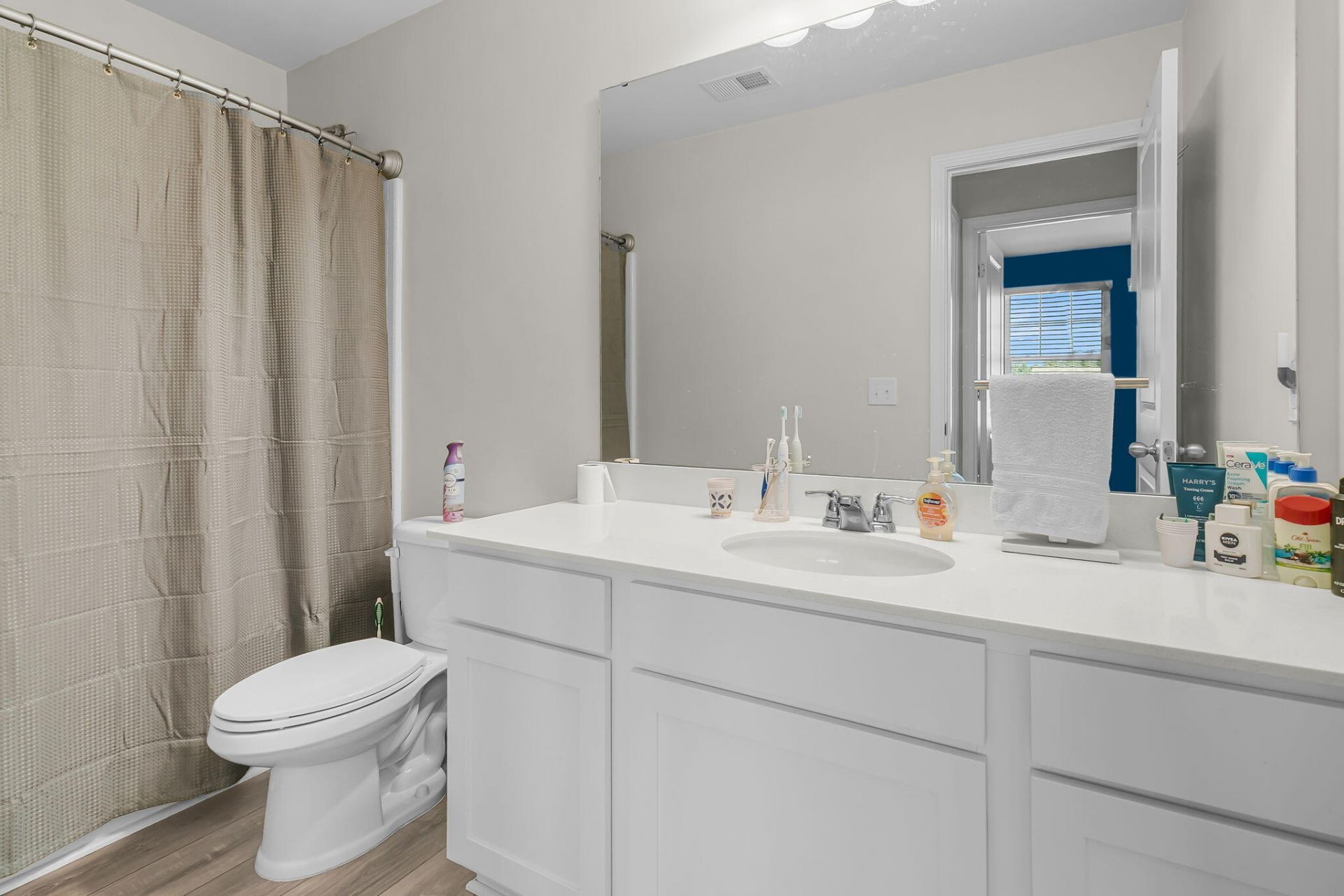 420 Pender Woods Drive Photo 17
