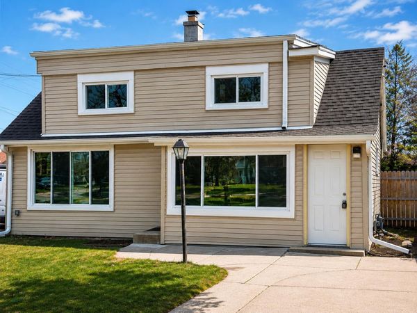 6082 N 36th St, Milwaukee, WI 53209