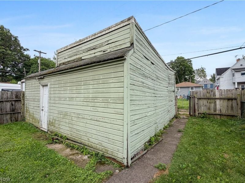 3717 Woodbridge Avenue, Cleveland, OH 44109 Photo 35