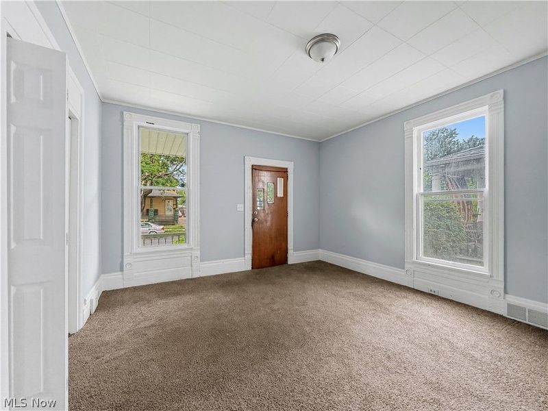 3717 Woodbridge Avenue, Cleveland, OH 44109 Photo 4