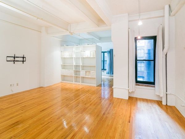 42 Chauncy, Unit 5D, Boston, MA 02111