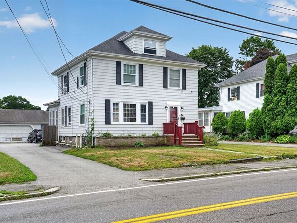 54 Oak St, Brockton, MA 02301