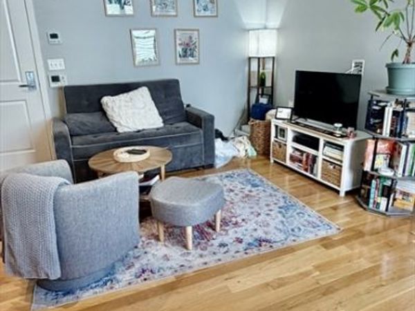 20 Orleans St, Unit 303, Boston, MA 02128