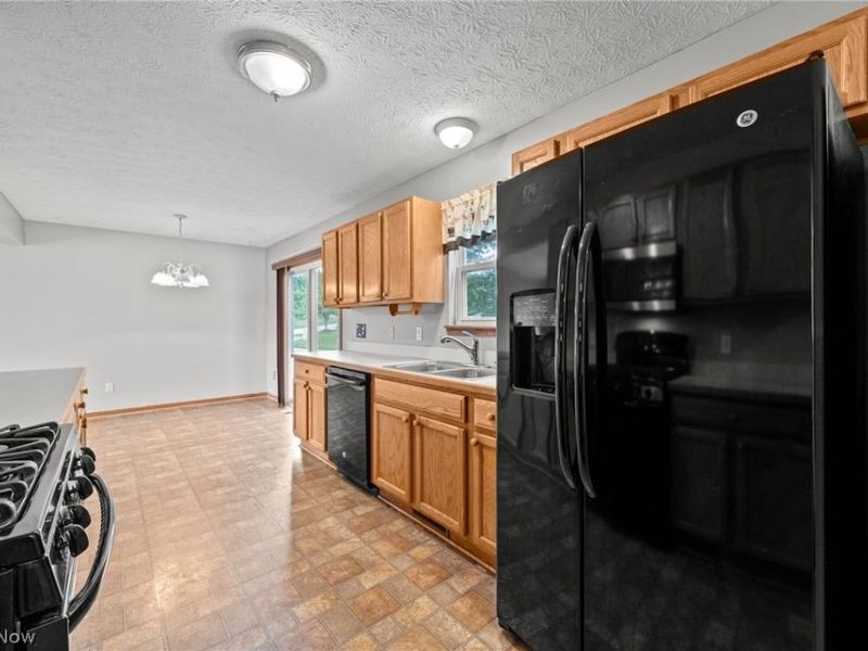 3072 Kelly Court, Akron, OH 44312 Photo 19