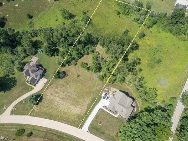 3324 Thomas Lincoln , Medina, OH 44256