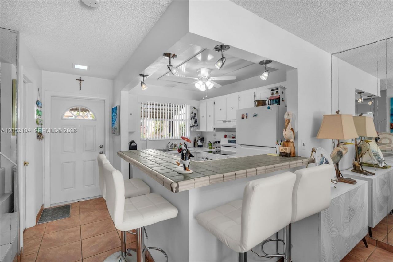 450 SE 7th St , Unit 261, Dania Beach, FL 33004 Photo