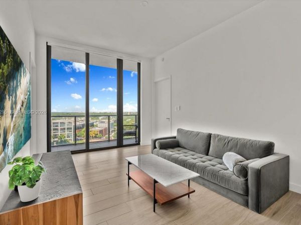 2678 Tigertail Ave , Unit 1605, Miami, FL 33133