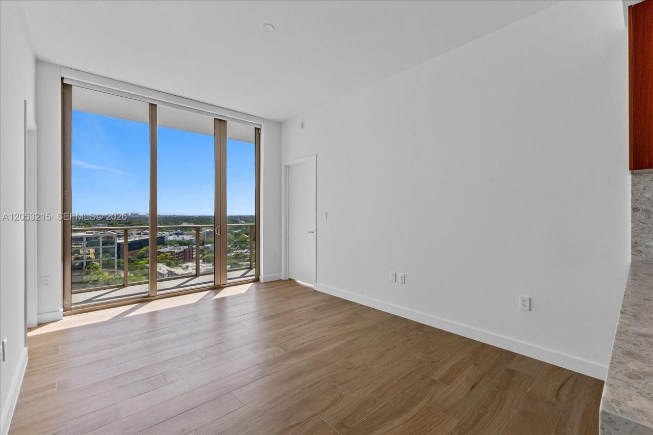 2678 Tigertail Ave , Unit 1605, Miami, FL 33133 Photo