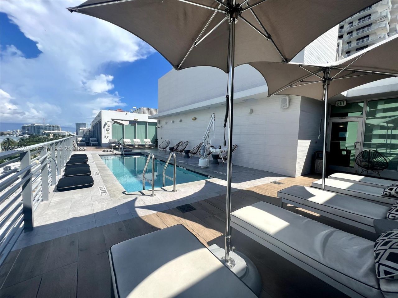 6080 Collins Ave , Miami Beach, FL 33140 Photo