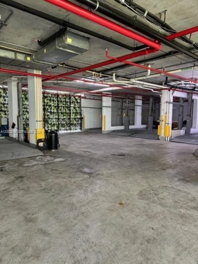 6080 Collins Ave , Miami Beach, FL 33140 Photo