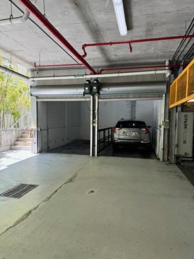 6080 Collins Ave , Miami Beach, FL 33140 Photo
