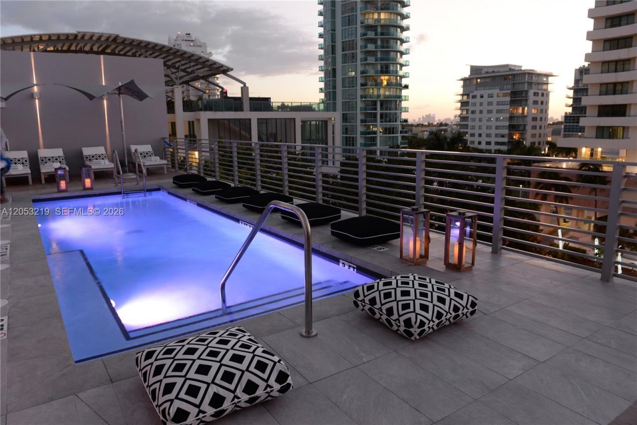 6080 Collins Ave , Miami Beach, FL 33140 Photo
