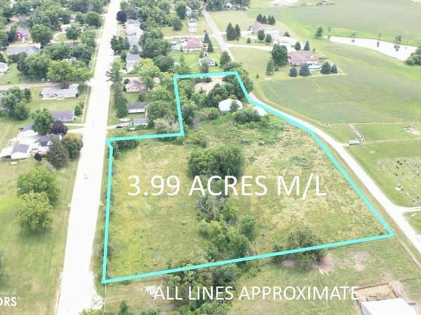 105 W Division Street, Richland, IA 52585
