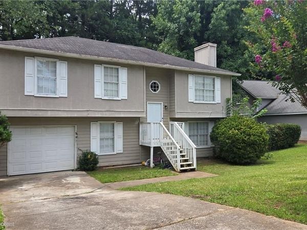 5339 Biffle Downs Road , Stone Mountain, GA 30088