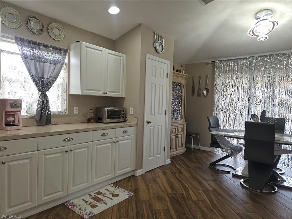 18300 Plumbago Ct , Lehigh Acres, FL 33972 Photo
