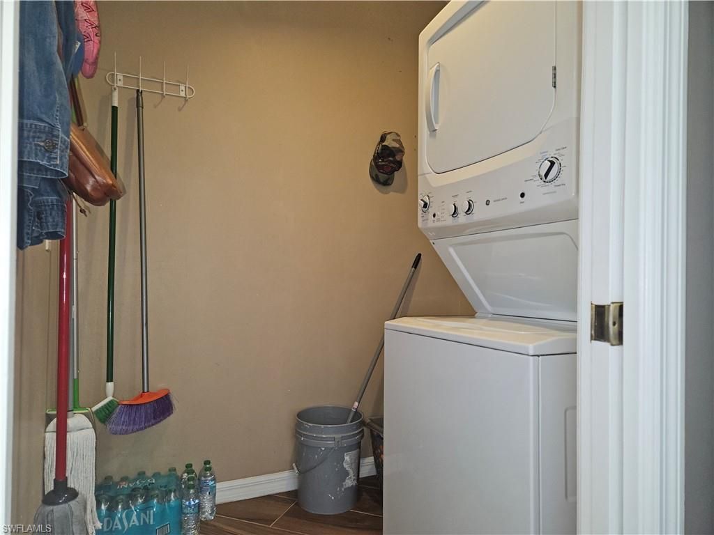 18300 Plumbago Ct , Lehigh Acres, FL 33972 Photo