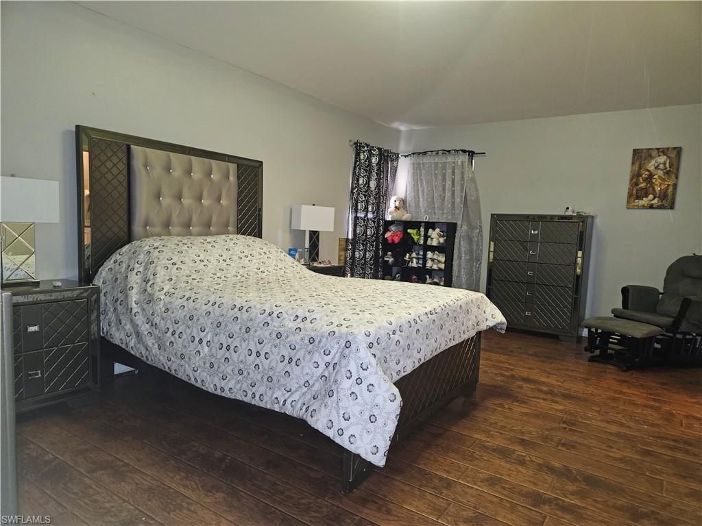 18300 Plumbago Ct , Lehigh Acres, FL 33972 Photo