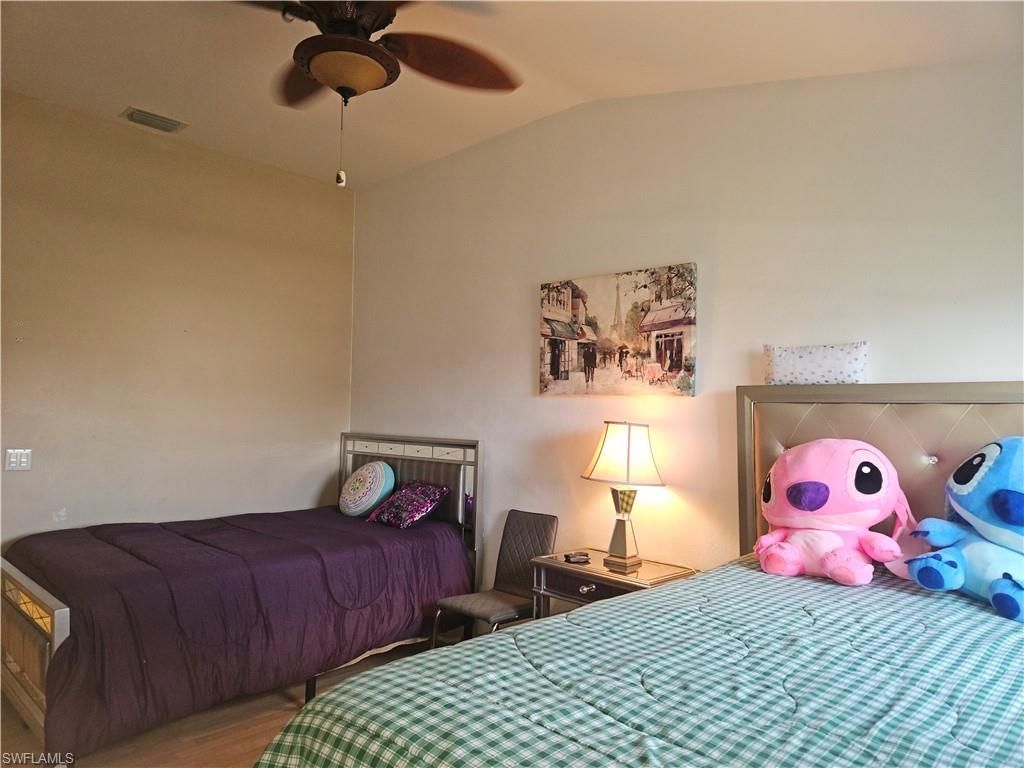 18300 Plumbago Ct , Lehigh Acres, FL 33972 Photo
