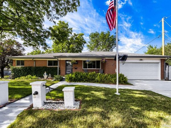12142 W 60th Place, Arvada, CO 80004