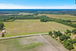 721 E Lydia Highway  photo 4