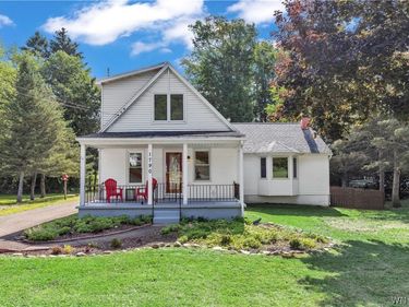 1790 Davis Road, West Falls, NY 14170