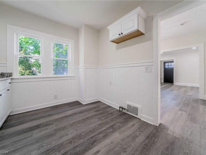 3366 Tullamore Road, Cleveland Heights, OH 44118 Photo 11