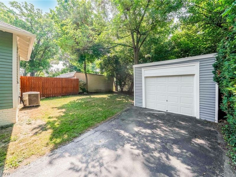 3366 Tullamore Road, Cleveland Heights, OH 44118 Photo 31