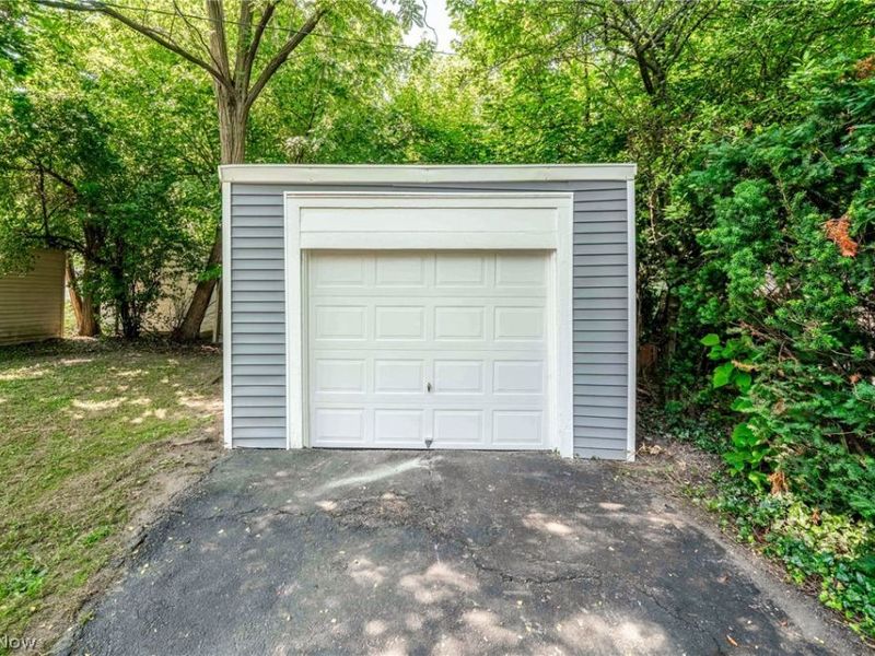 3366 Tullamore Road, Cleveland Heights, OH 44118 Photo 32