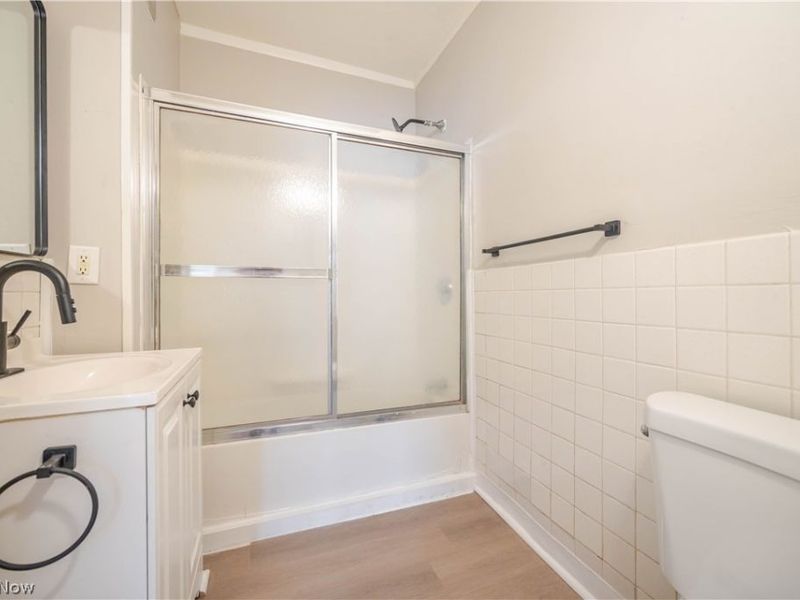 1695 Glenmont Road, Cleveland Heights, OH 44118 Photo 19