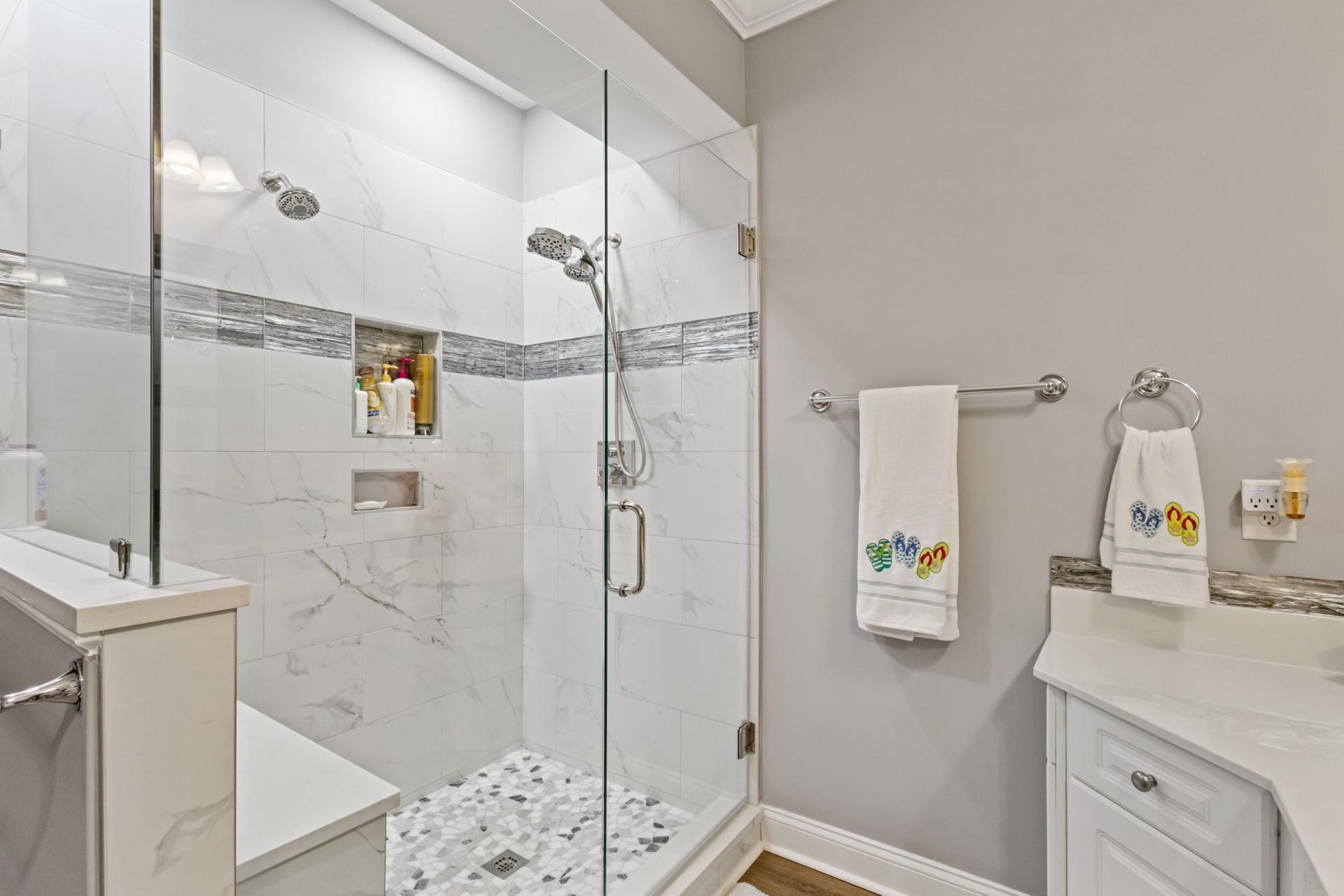 901 Knoll Shores Ct. Photo 28