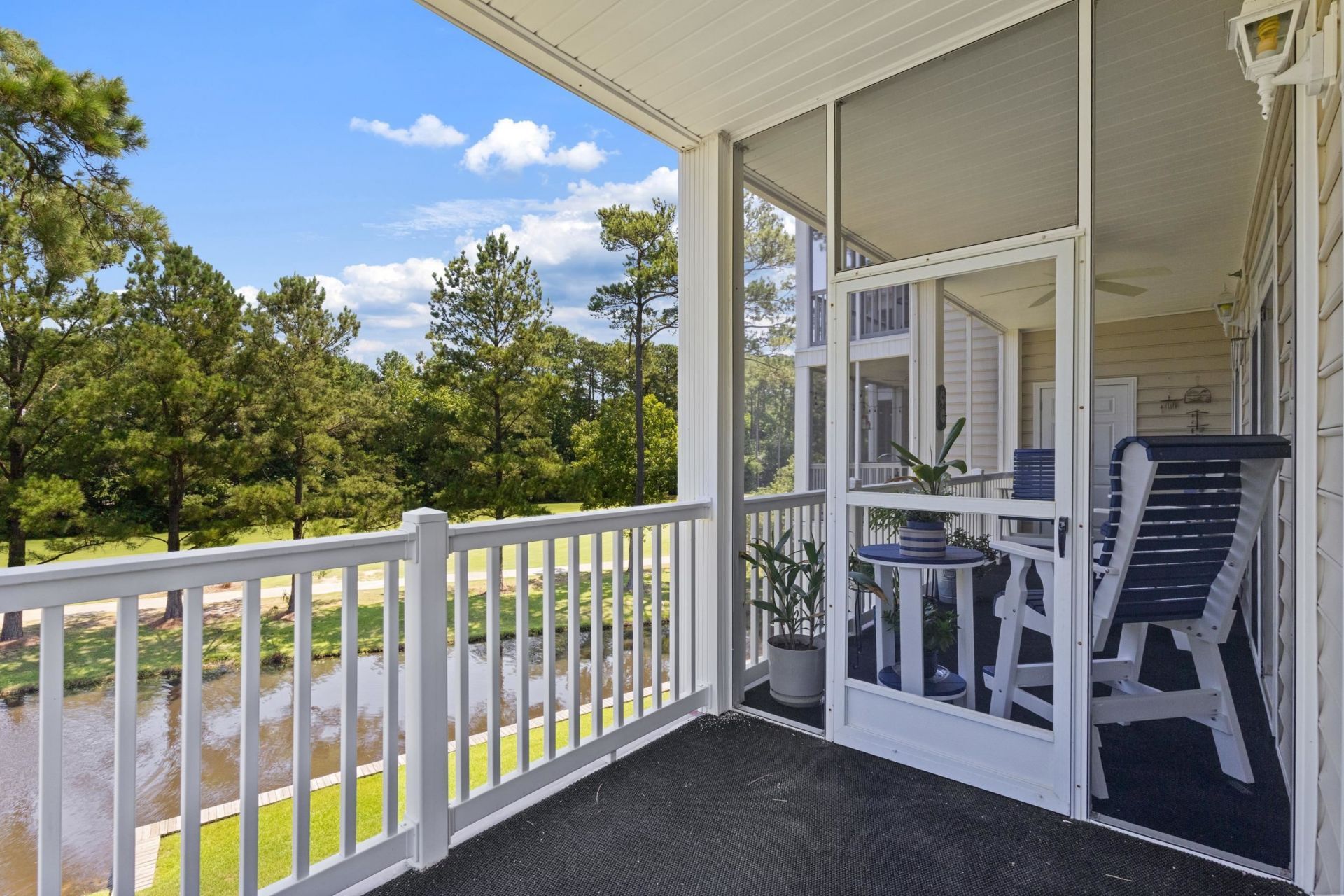 901 Knoll Shores Ct. Photo 32