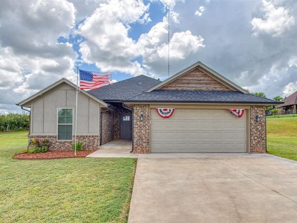 3713 King Arthur Court, Newcastle, OK 73065