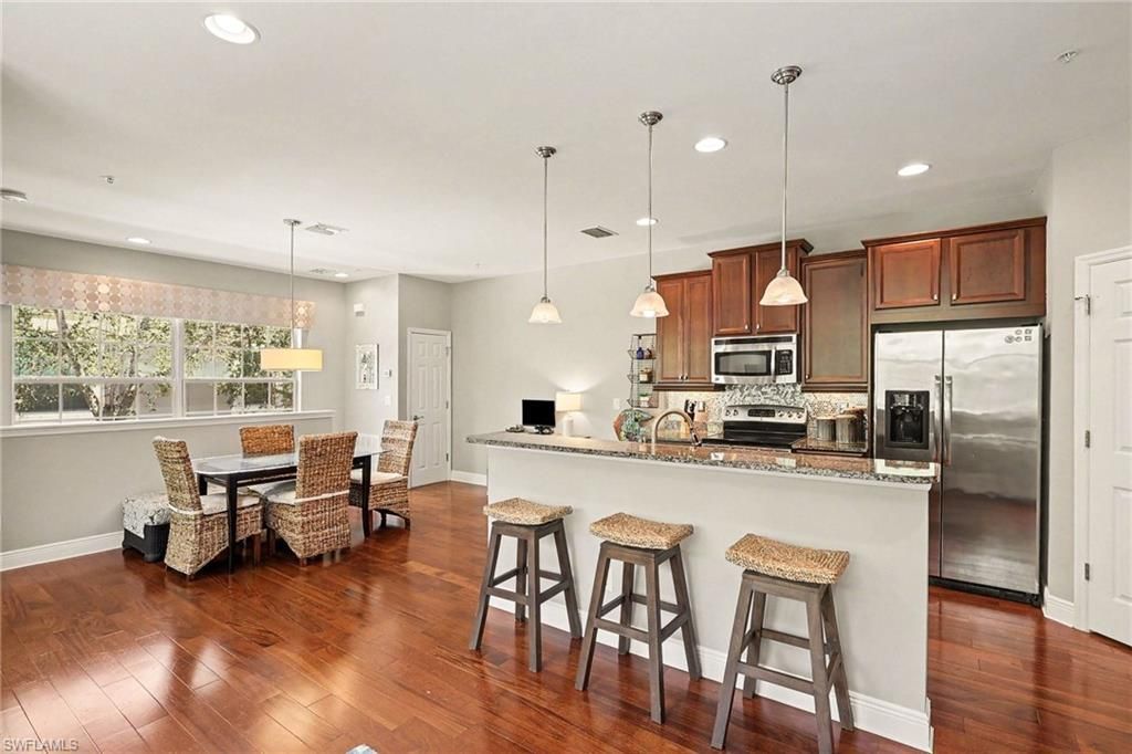 23440 Alamanda Dr , Unit 201, Estero, FL 34135 Photo
