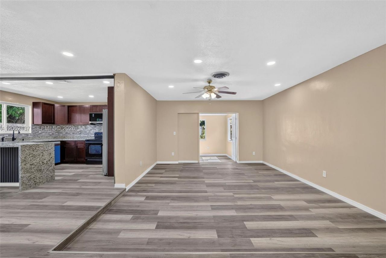 4351 NW 25th St, Lauderhill, FL 33313 Photo