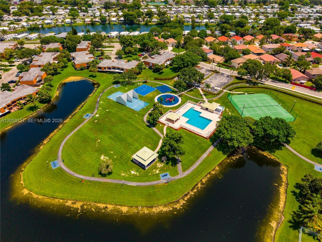 1707 SW 109th Ter, Davie, FL 33324 Photo