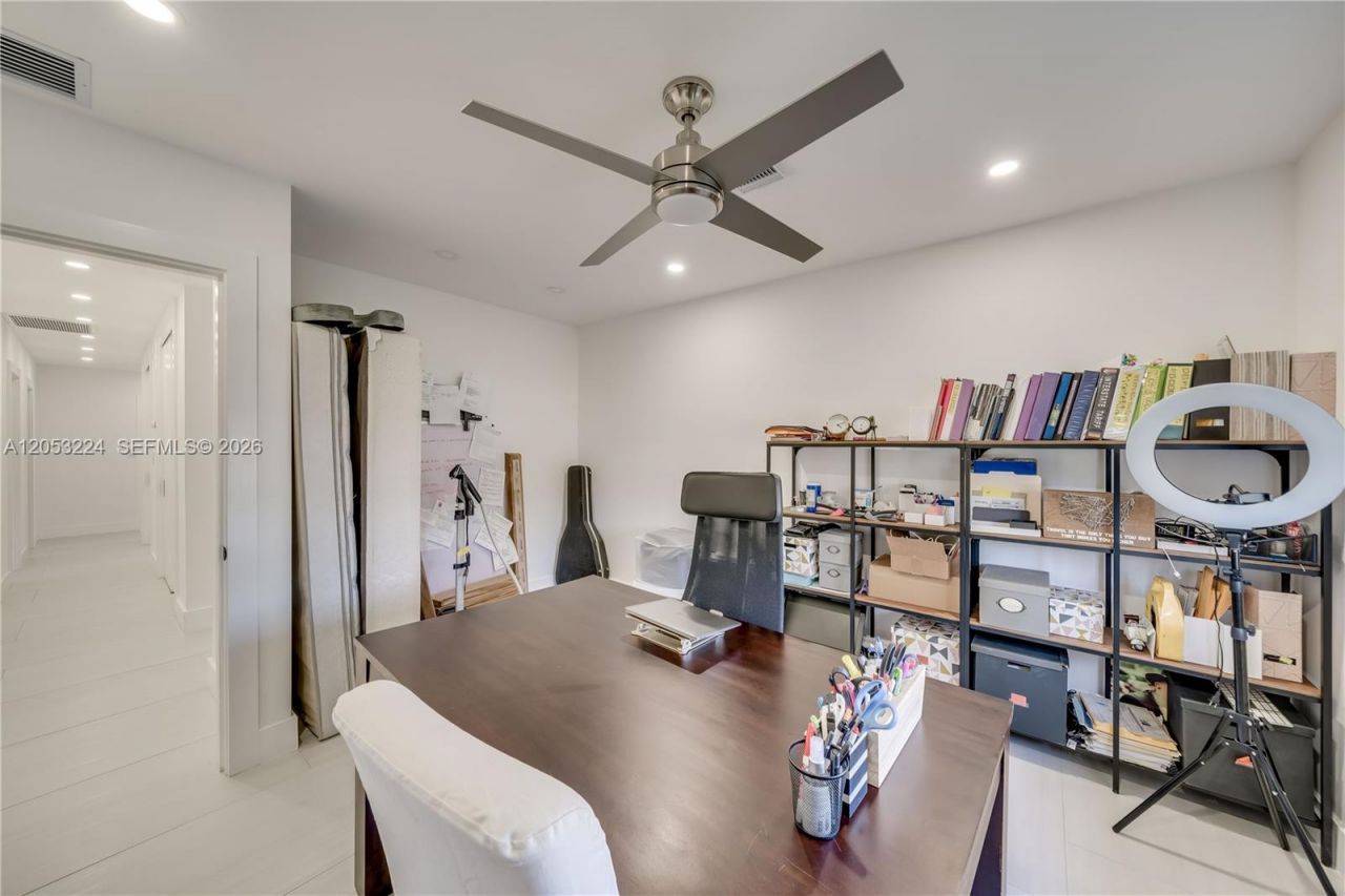 3400 N Park Rd , Hollywood, FL 33021 Photo