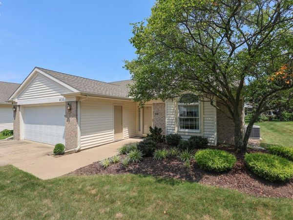 4118 Greenfield Drive, Sandusky, OH 44870