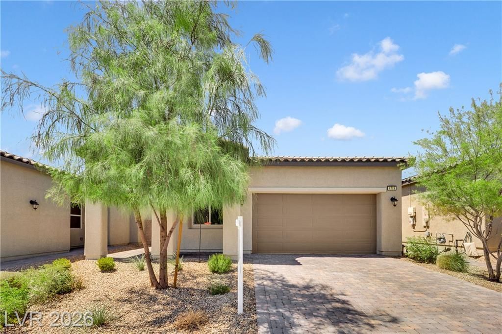 4719 N Transcendental Street, North Las Vegas, NV 89031 Main Photo
